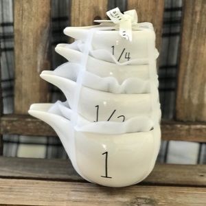 Rae Dunn Garlic measuring cups